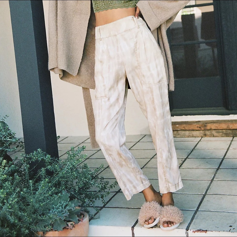 ANTHROPOLOGIE ✨NWT✨ Mitra Relaxed Tie-Dye Pants